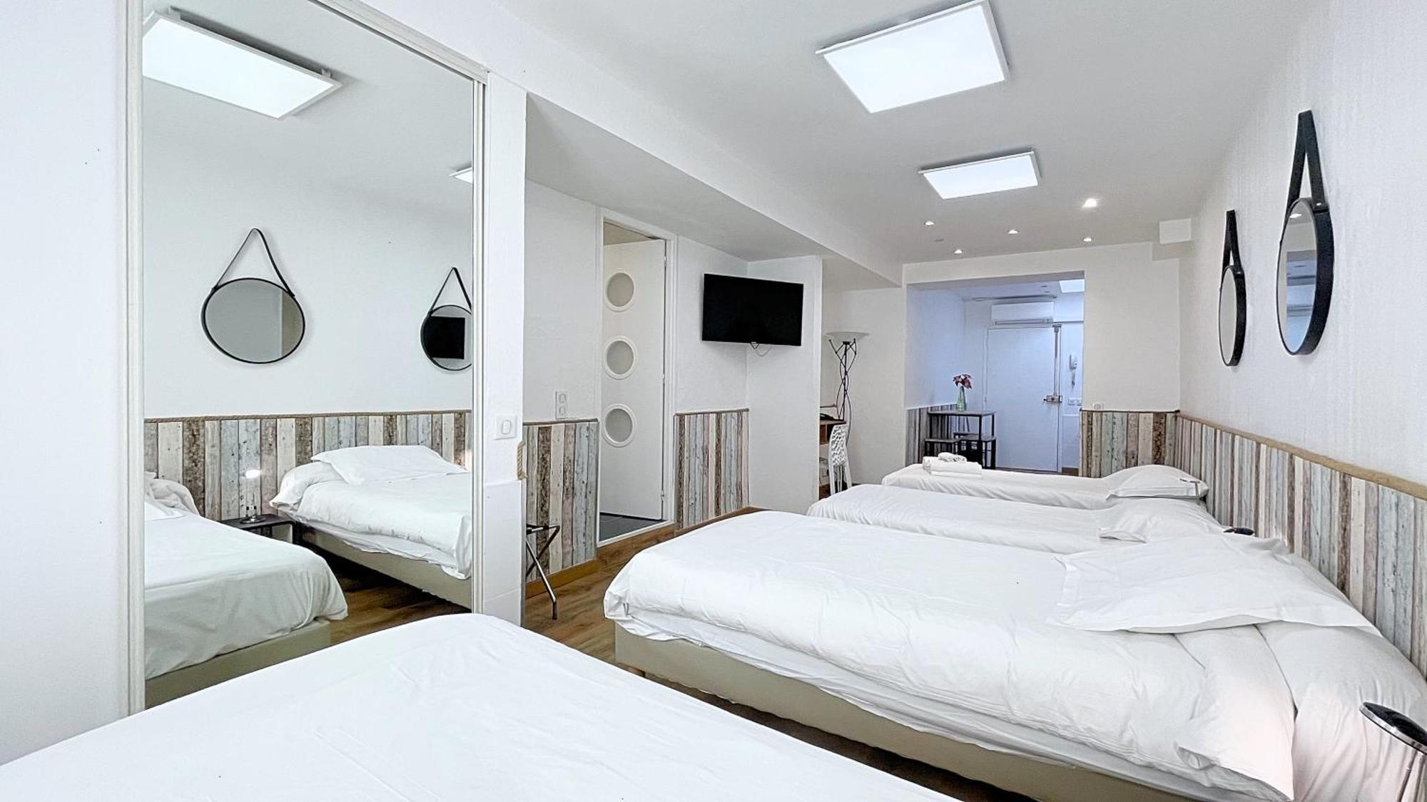 Le Florian Hotel 2*
